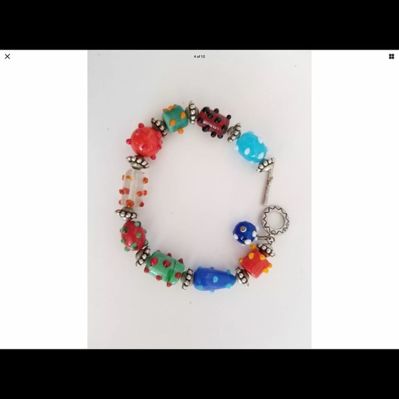 NEW LISTING - Picture 5 of 11